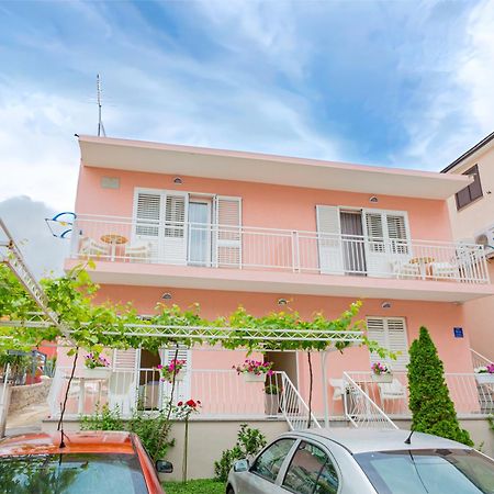 Baska Voda Apartments - Steps From The Beach, Free Parking, Central Location Exterior foto