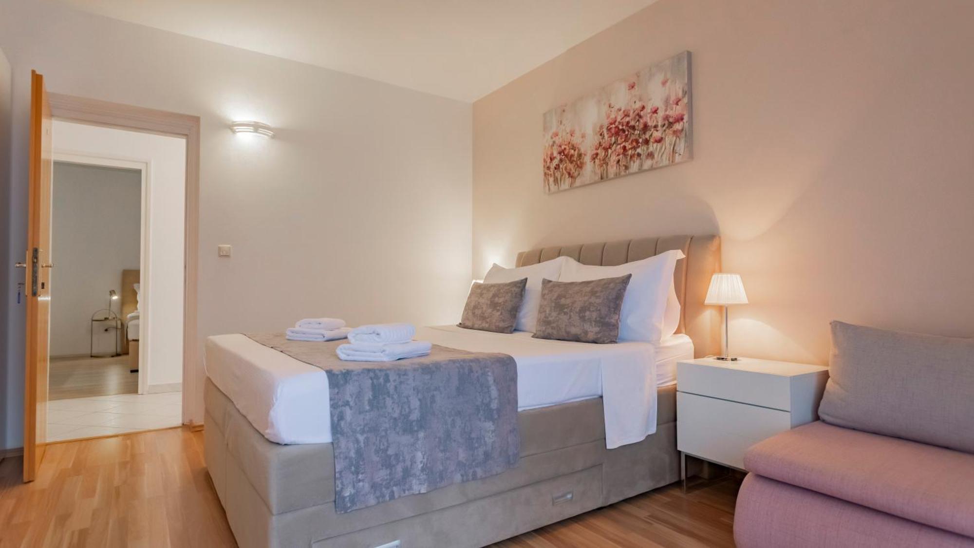 Baska Voda Apartments - Steps From The Beach, Free Parking, Central Location Exterior foto