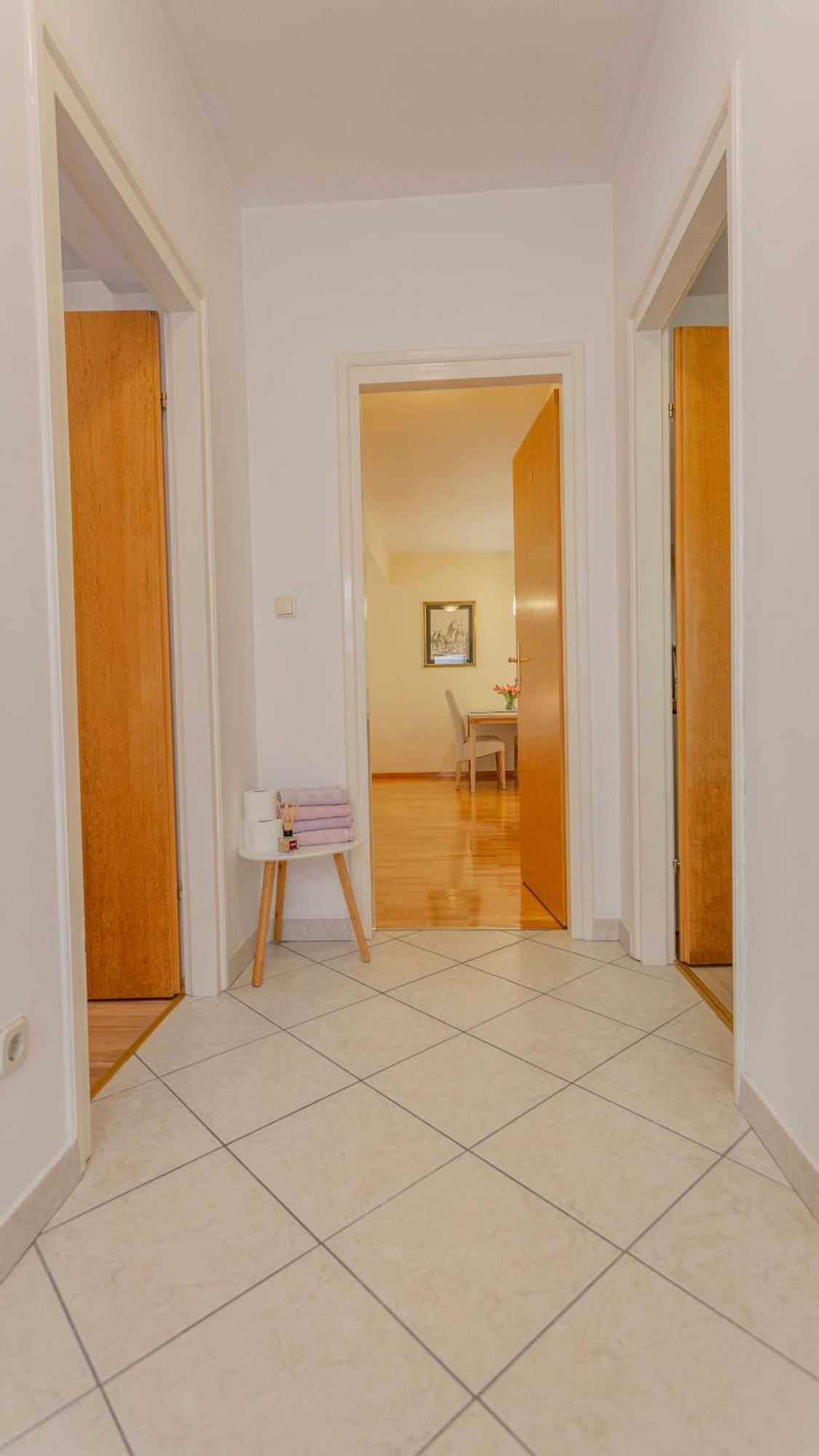 Baska Voda Apartments - Steps From The Beach, Free Parking, Central Location Exterior foto