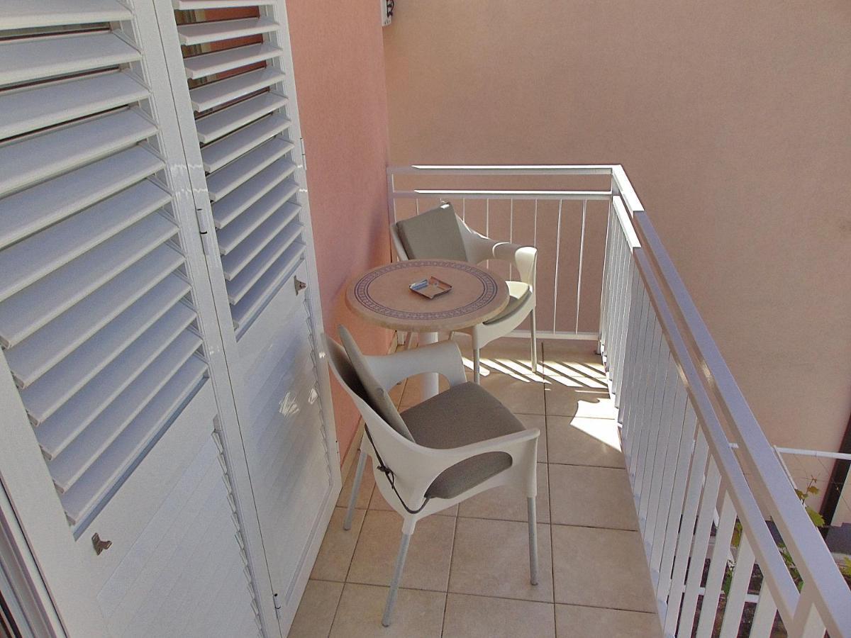 Baska Voda Apartments - Steps From The Beach, Free Parking, Central Location Exterior foto